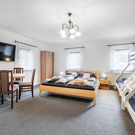 Marzebilla Pod Klinovcem Apartment Vejprty Екстериор снимка